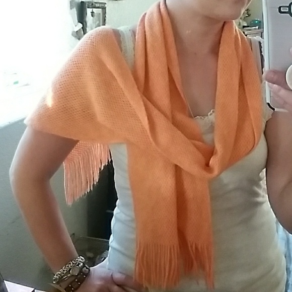 ECHO soft scarf NWOT - Picture 4 of 5